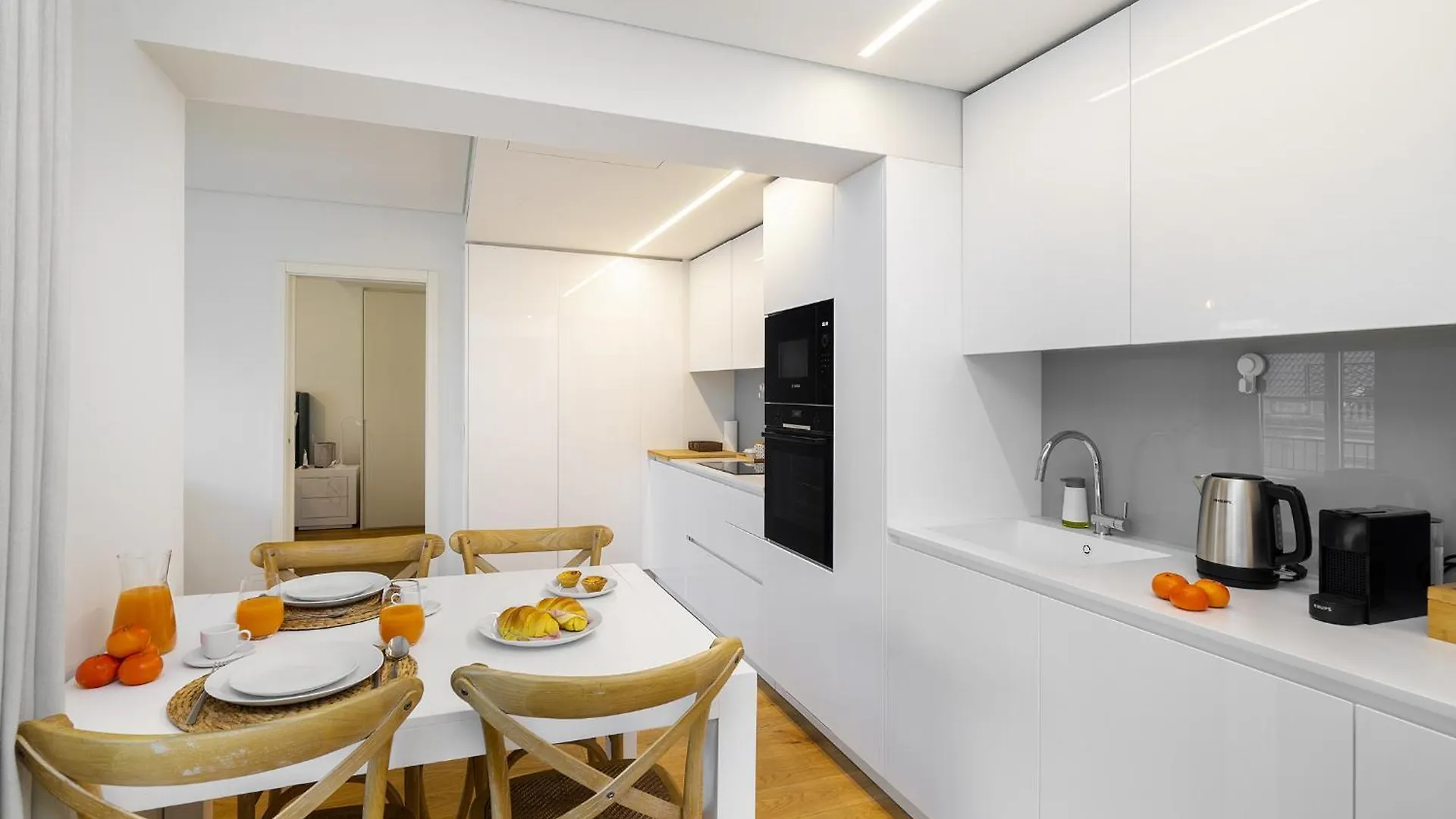 Whome Urban Oasis: Modern Living With Parking & Ac Lisbon